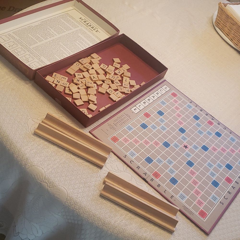 Vintage 1976 Selchow & Righter Scrabble Board Game